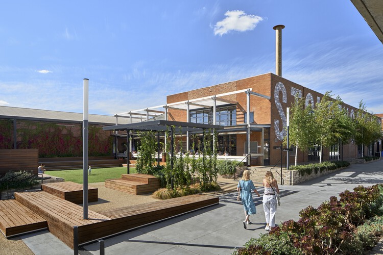 Morris Moor Commercial and Hospitality Precinct